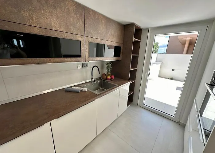 Villa Monte R+luxury
