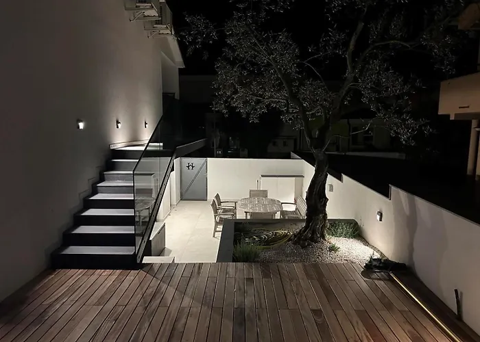 Monte R+luxury