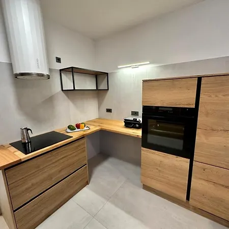 Monte R+luxury * Crveni Vrh