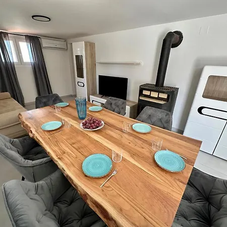 Monte R+luxury Villa