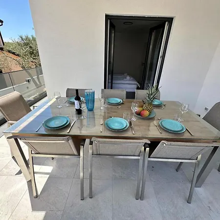 Villa Monte R+luxury *