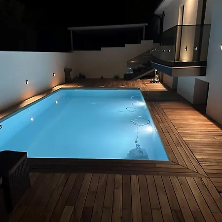 Villa Monte R+luxury