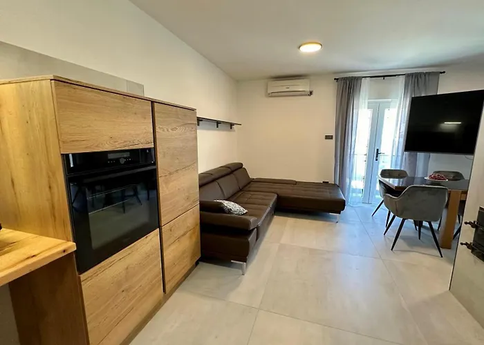Villa Monte R+luxury